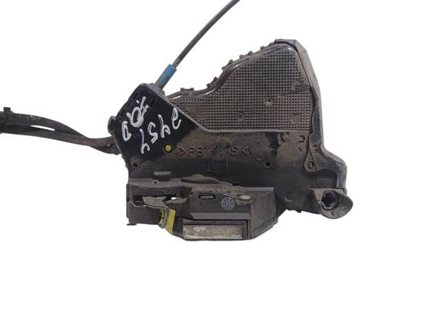 Zamek drzwi przednich lewych 8225065J11 SUZUKI