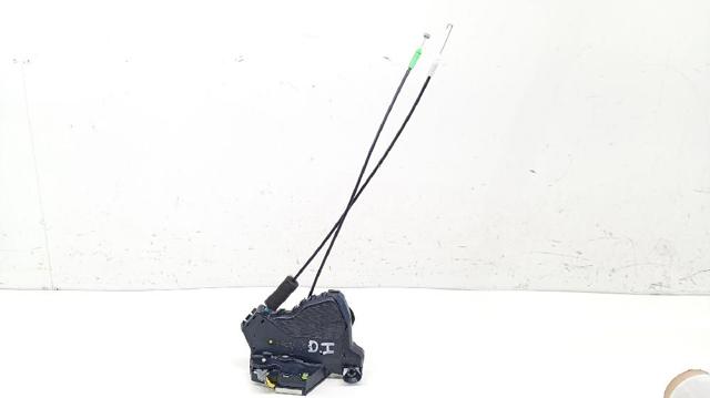 Zamek drzwi przednich lewych 8225065J11 SUZUKI
