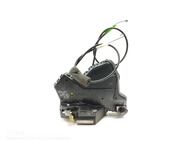 Zamek drzwi przednich lewych 8225065J11 SUZUKI