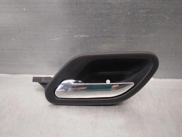 8226049 BMW