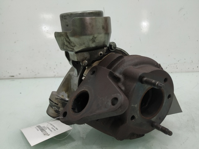 82303720 Renault (RVI)