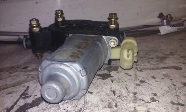 824011G010 Hyundai/Kia