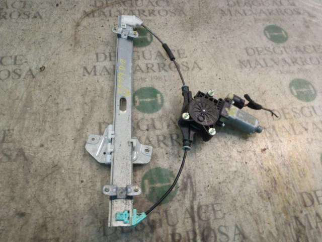 Mechanizm podnoszenia szyby drzwi przednich lewych 824011G010 HYUNDAI