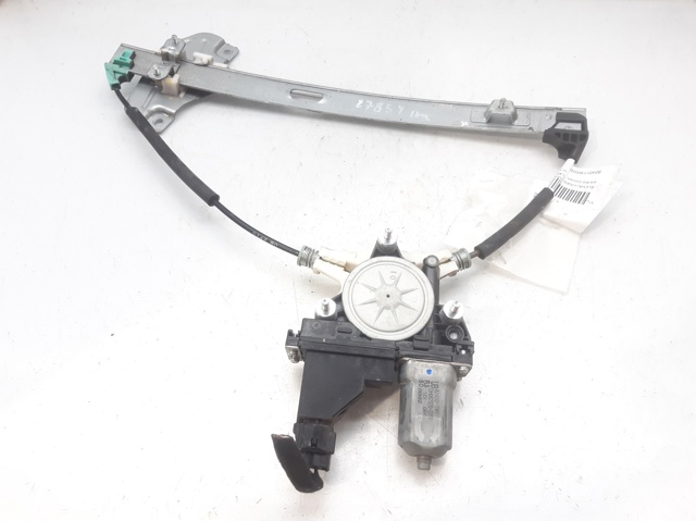824011W020 Hyundai/Kia