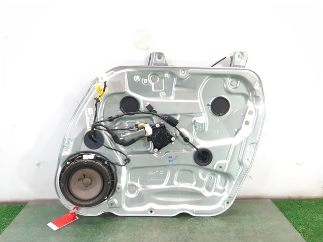 Mechanizm podnoszenia szyby drzwi przednich prawych 824021D010 HYUNDAI