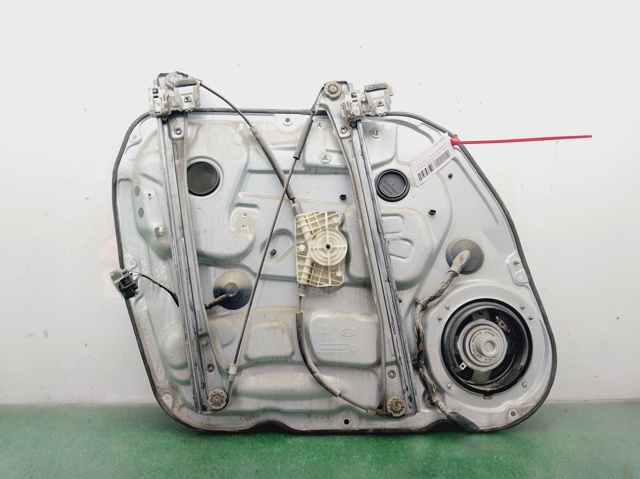Mechanizm podnoszenia szyby drzwi przednich prawych 824021D010 HYUNDAI