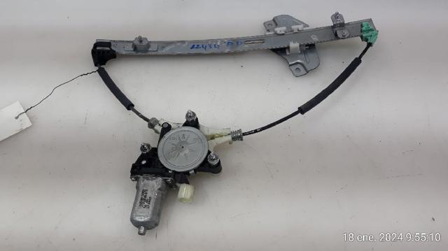 Mechanizm podnoszenia szyby drzwi przednich prawych 824021W010 HYUNDAI