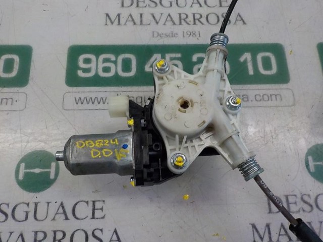 Mechanizm podnoszenia szyby drzwi przednich prawych 824021W010 HYUNDAI