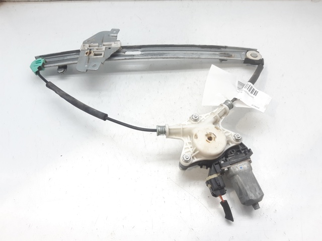 Mechanizm podnoszenia szyby drzwi przednich prawych 824021W010 HYUNDAI