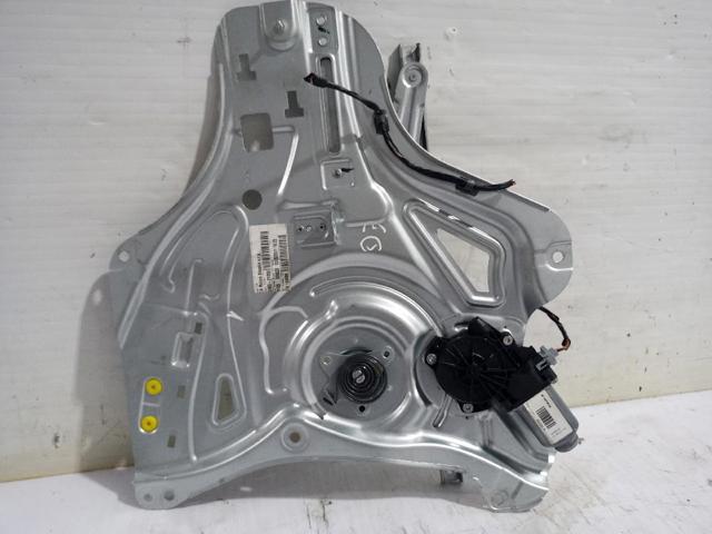 824022Y000 Hyundai/Kia