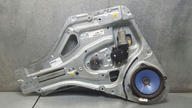 Mechanizm podnoszenia szyby drzwi przednich lewych 824031F010 HYUNDAI