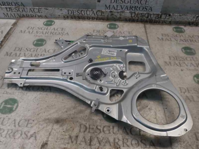 Mechanizm podnoszenia szyby drzwi przednich lewych 824031F010 HYUNDAI