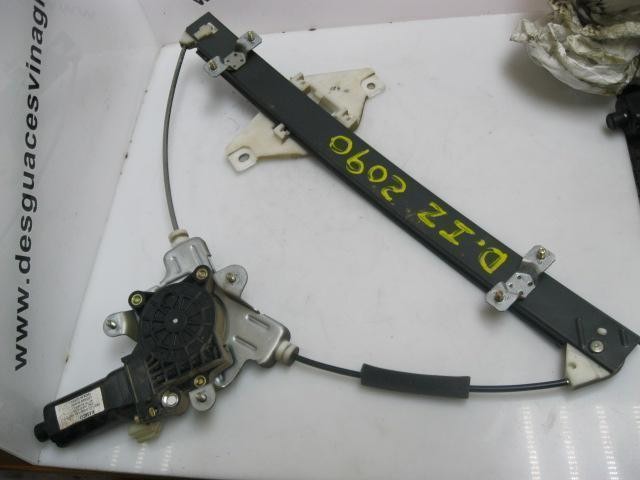 Mechanizm podnoszenia szyby drzwi przednich lewych 8240325010 HYUNDAI