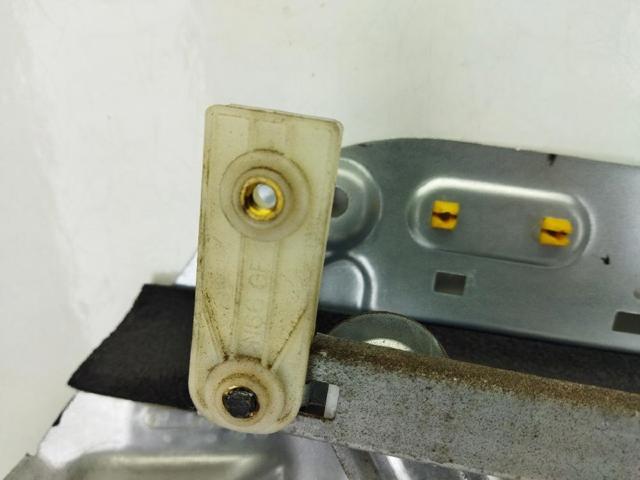 Mechanizm podnoszenia szyby drzwi przednich lewych KIA Carnival 3 UVP