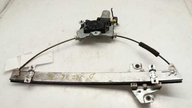Mechanizm podnoszenia szyby drzwi przednich prawych 8240407010 HYUNDAI
