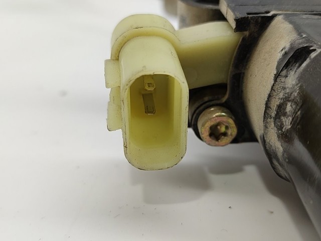 Mechanizm podnoszenia szyby drzwi przednich prawych 824041C010 HYUNDAI
