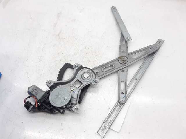 Mechanizm podnoszenia szyby drzwi przednich prawych 824041J010 HYUNDAI