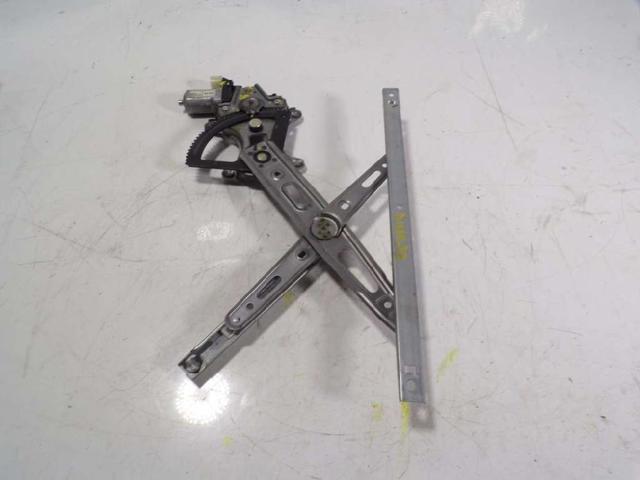 Mechanizm podnoszenia szyby drzwi przednich prawych 824041J010 HYUNDAI