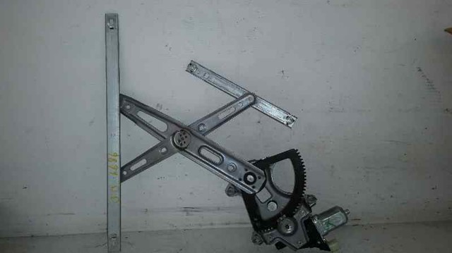 Mechanizm podnoszenia szyby drzwi przednich prawych 824041J010 HYUNDAI