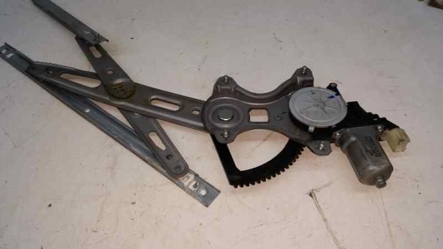 Mechanizm podnoszenia szyby drzwi przednich prawych 824041J010 HYUNDAI