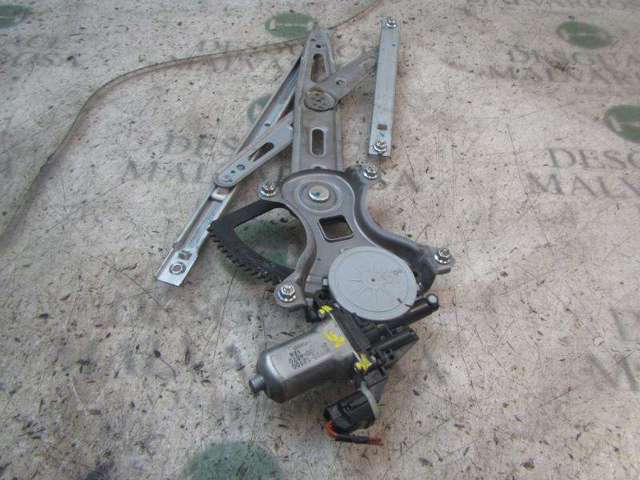 Mechanizm podnoszenia szyby drzwi przednich prawych 824041J010 HYUNDAI