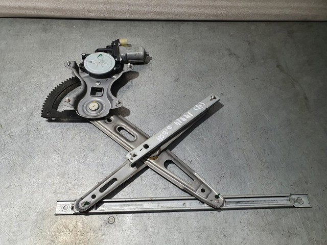 Mechanizm podnoszenia szyby drzwi przednich prawych 824041J010 HYUNDAI
