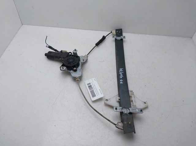 Mechanizm podnoszenia szyby drzwi przednich prawych 82404H1000 HYUNDAI