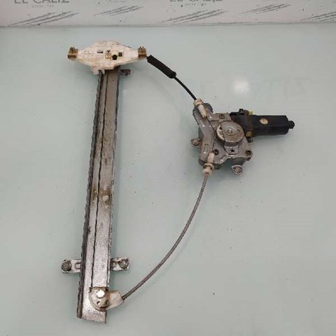 Mechanizm podnoszenia szyby drzwi przednich prawych 82404H1000 HYUNDAI