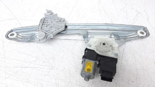 Mechanizm podnoszenia szyby drzwi przednich prawych 82404J9000 HYUNDAI