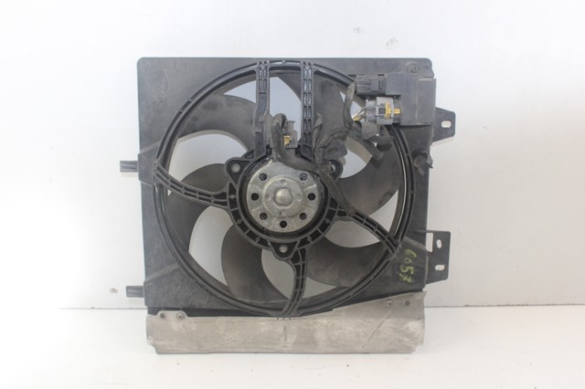 8240503FR Peugeot/Citroen