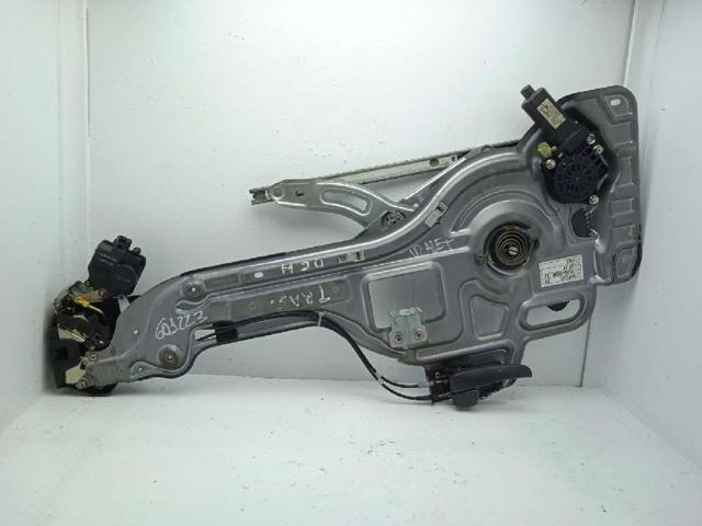  do Hyundai Trajet  (FO)