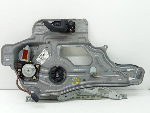 Mechanizm podnoszenia szyby drzwi przednich prawych 8240626000 HYUNDAI