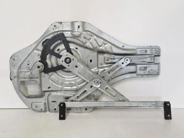 Mechanizm podnoszenia szyby drzwi przednich prawych 824062E000 HYUNDAI