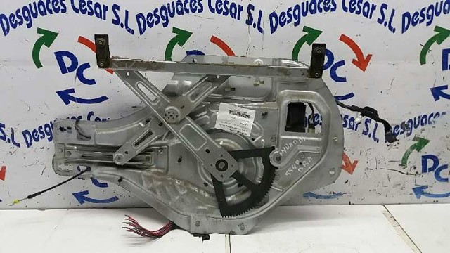 Mechanizm podnoszenia szyby drzwi przednich prawych 824062E000 HYUNDAI