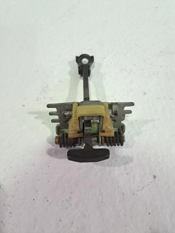 824300003R Renault (RVI)