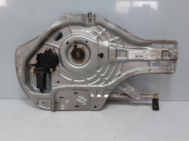 Mechanizm podnoszenia szyby drzwi przednich lewych 824702E010 HYUNDAI