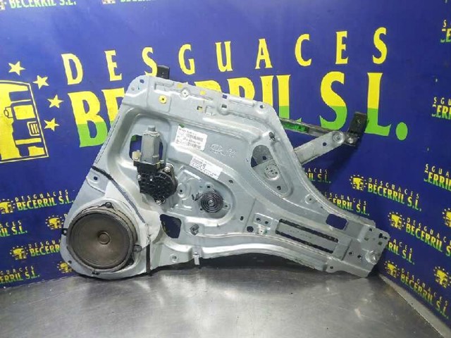 Mechanizm podnoszenia szyby drzwi przednich prawych 824800Z000 HYUNDAI