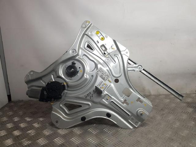 Mechanizm podnoszenia szyby drzwi przednich prawych 82480V2Y000 HYUNDAI