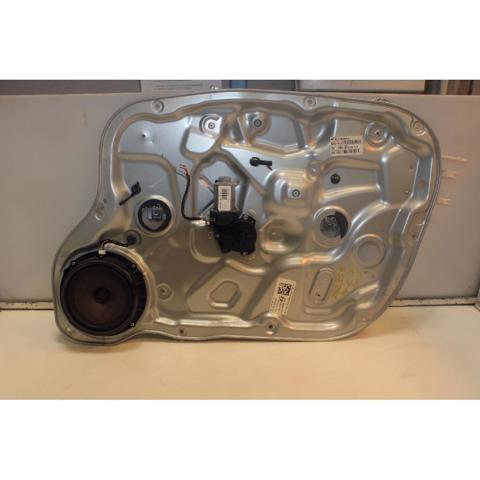 824811H000 Hyundai/Kia