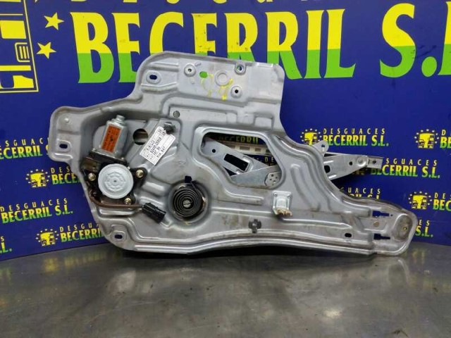 Mechanizm podnoszenia szyby drzwi przednich prawych 824812B000 HYUNDAI