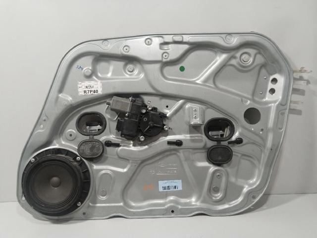 Mechanizm podnoszenia szyby drzwi przednich prawych 824812L000 HYUNDAI