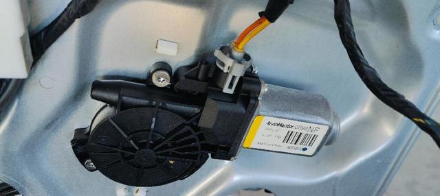 Mechanizm podnoszenia szyby drzwi przednich prawych Hyundai Sonata 5 NF