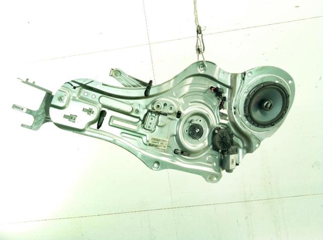 Mechanizm podnoszenia szyby drzwi przednich prawych 824813U000 HYUNDAI