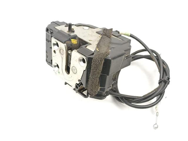 Zamek drzwi tylnych prawych 825004JK0A NISSAN