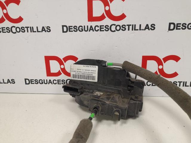 Zamek drzwi tylnych prawych 82500JD900 NISSAN