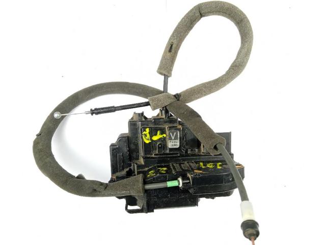 Zamek drzwi tylnych prawych 82500JD90B NISSAN