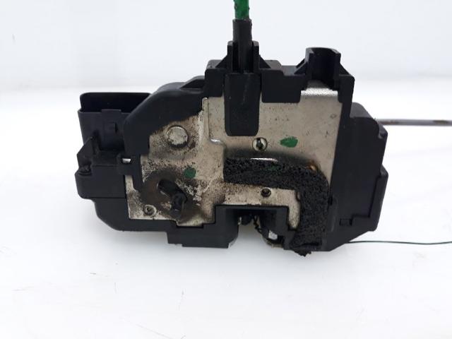 Zamek drzwi tylnych prawych 82500JD90C NISSAN