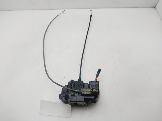 Zamek drzwi tylnych prawych 82500JD90C NISSAN