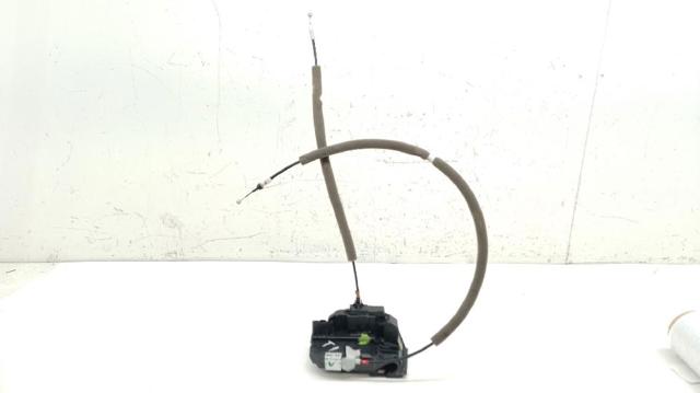 Zamek drzwi tylnych lewych 825014EA2A NISSAN