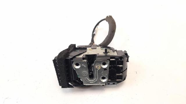 Zamek drzwi tylnych lewych 82501BA60B NISSAN